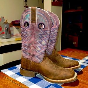 Ladies Durango boots these are new